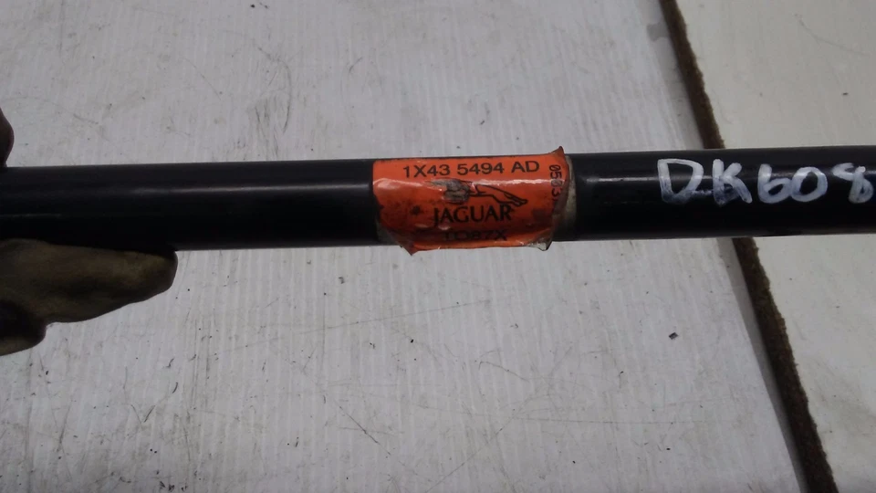 Barra estabilizadora delantera Jaguar X-Type 2002-2008 OEM DK60867 Foto 2 de 4