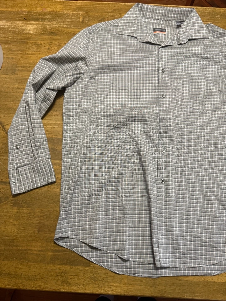 Van Heusen Shirt Men's Large, 16-16.5, 32/33 Gray Button Up Shirt Regular Fit - Image 3 of 4