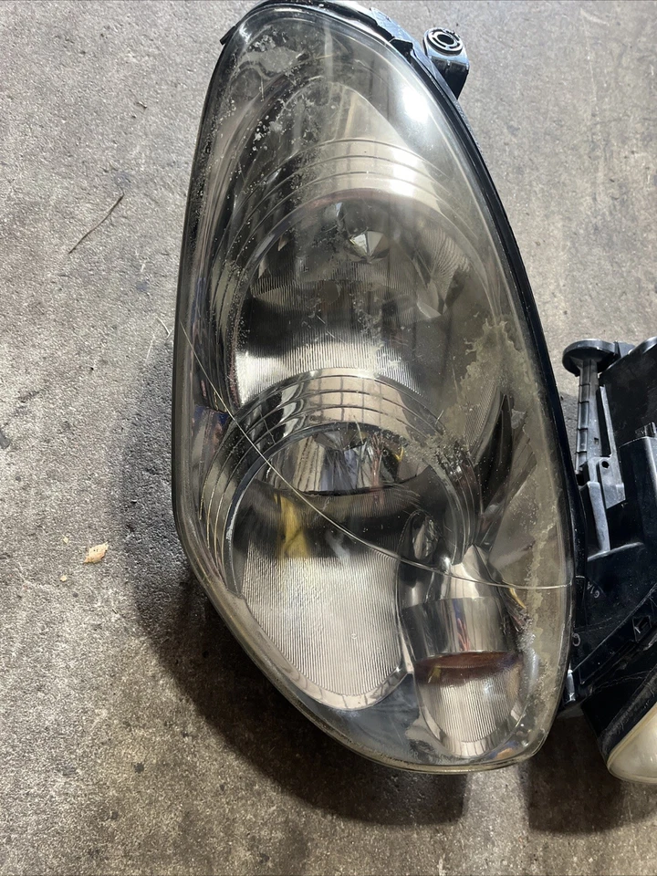 2005 06 Infiniti G35 Sedan LH RH Hid Xenon Headlight Sedan Oem G1749 DG1 - Image 4 of 4