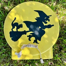 VINTAGE Blow Mold Halloween Flying Witch Black Cat Moon by Sun Hill 21"