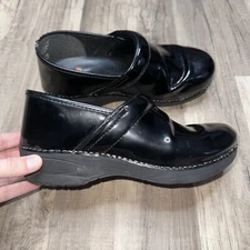 Dansko Women’s Patent Leather Slip On Nursing Clogs Black Size 41
