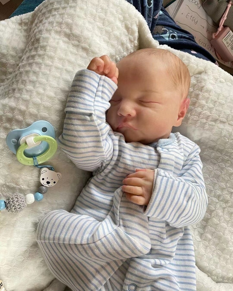 19in Sleeping Reborn Doll Kits Unassembled 3D Painted w/ Cloth