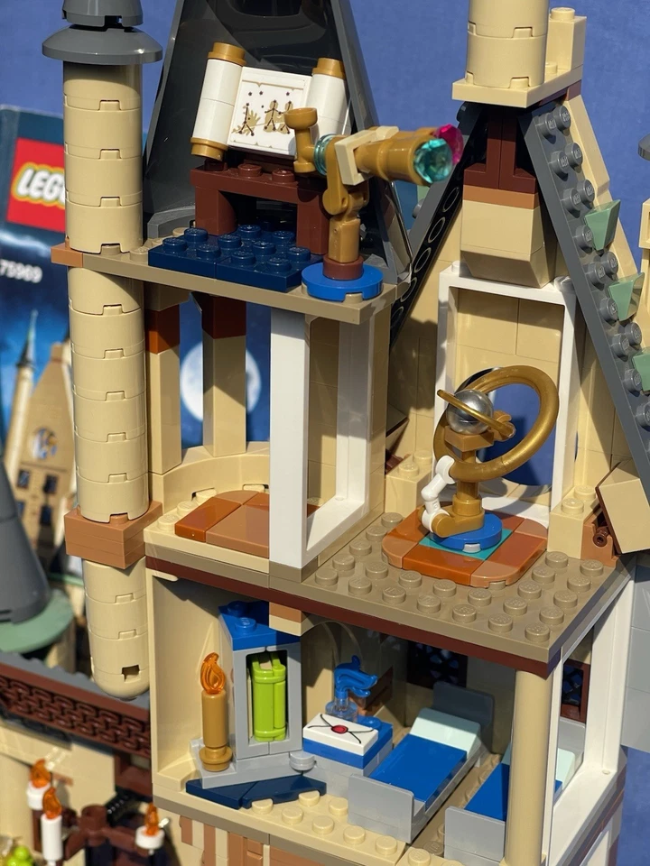 LEGO Harry Potter Hogwarts Astronomy Tower 75969 Complete w/Manual & Minifigures - Image 2 of 4