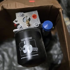 Bendix AD-IS Air Dryer Assembly with Purge Tank & Cartridge | Heavy Duty...