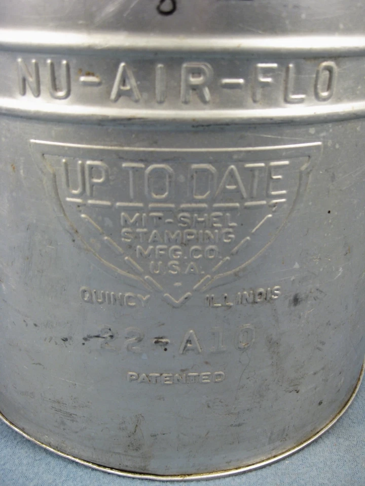 Cubo Minnow vintage en relieve NU-AIR-FLO con inserto Foto 3 de 4