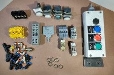 LOT #3 -- 35mm DIN Rail Terminal Blocks Panel Lamps Control Pendant Pneumatics