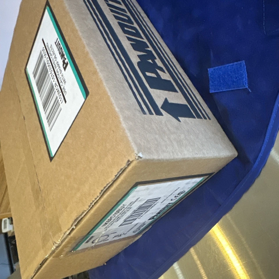 NEW 10 Pack Panduit / NetKey NK6PC10BUY Cat 6 UTP RJ45 10' Blue Patch Cord - Image 3 of 3