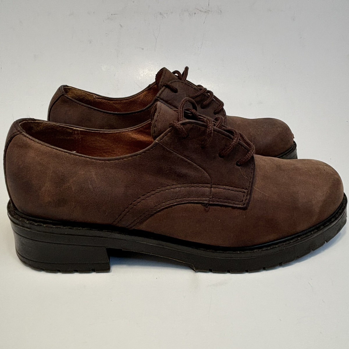 G.H. Bass & CO” Womens ( 7.5 ) Shoes Brassie Brown Derby  display picture 2