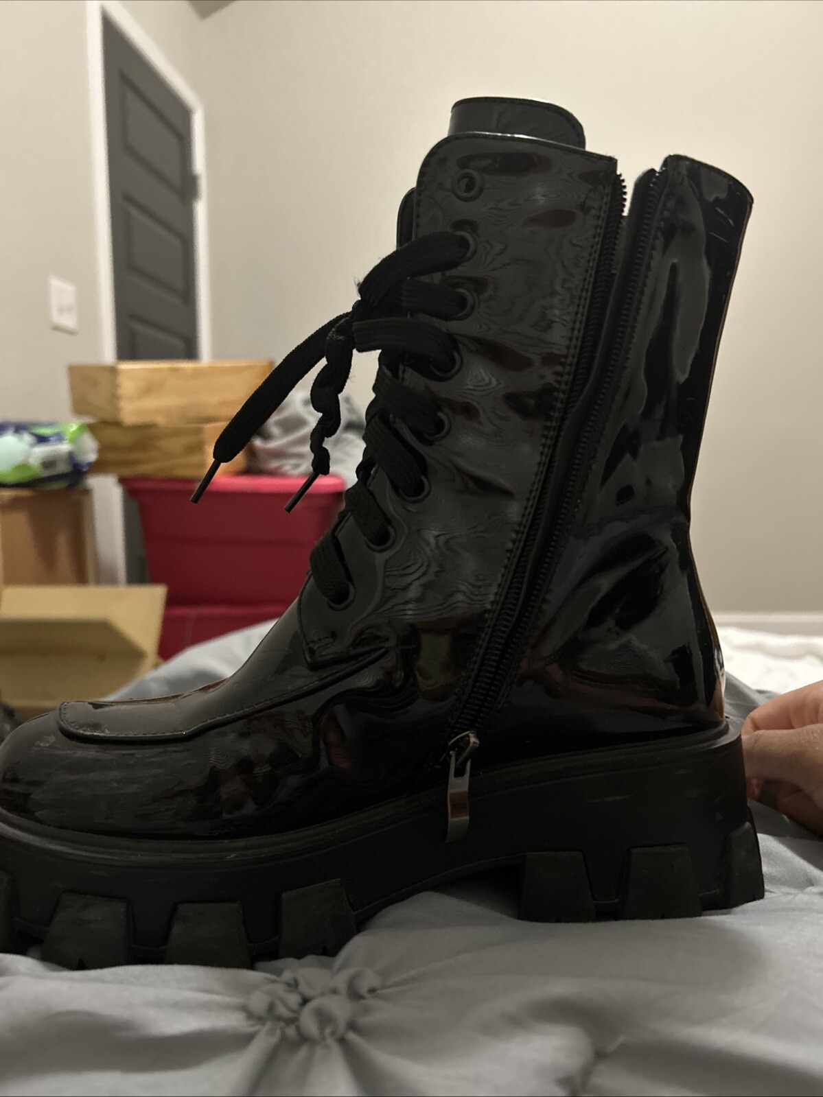 Black Platform - image 1