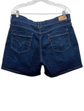 Women's Levi Denim High Waist 4.5"Shorts Size 14
