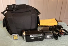 JVC Everio Camcorder GZ-HM320BU HD Dual Memory Video Camera Nr Mint - Bundle -