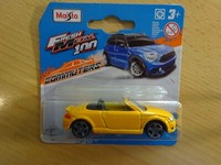 Audi Tt Roadster Gelb Modelauto *Neu* Ca. 7Cm