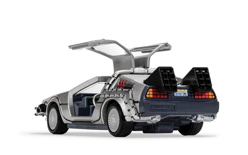 Corgi Back to The Future Delorean & Doc 1:36 Diecast Display Model CC05503 Si... - Picture 4 of 4