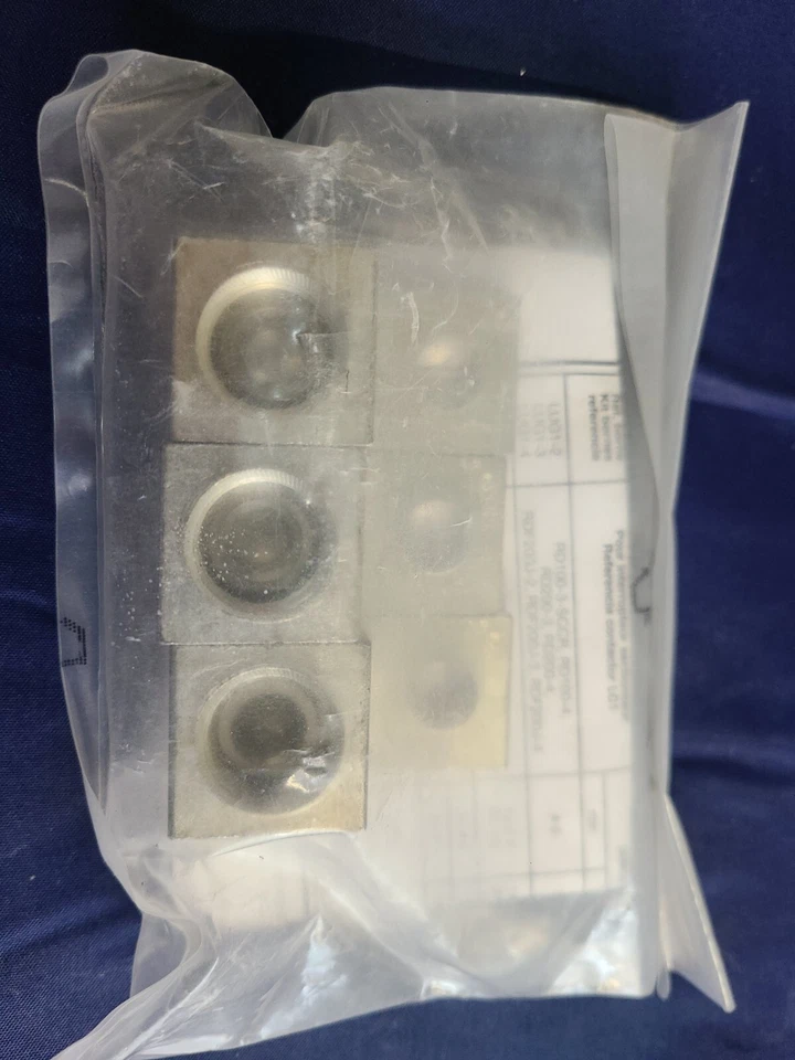 Cooper Bussmann LUG1-3 Terminal BLOCK lUG, 6-300MCM - 3 LUGS - Image 2 of 4