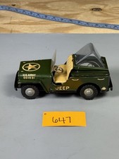 Japanese tin Litho Battery OP Jeep With Search Light Missing Battery Door O647