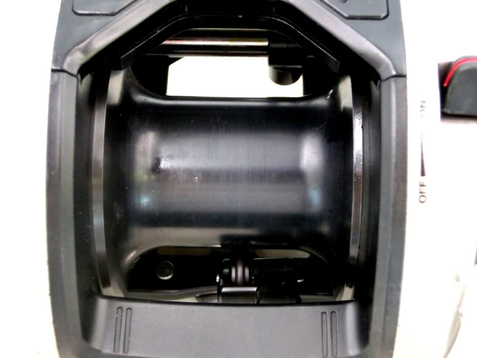 Daiwa TANACOM GS-60 Eléctrico Carrete Big-Game Pesca Fácil Manejo Muy Bueno - Imagen 4 de 4