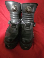New Rock Black And Grey Boots