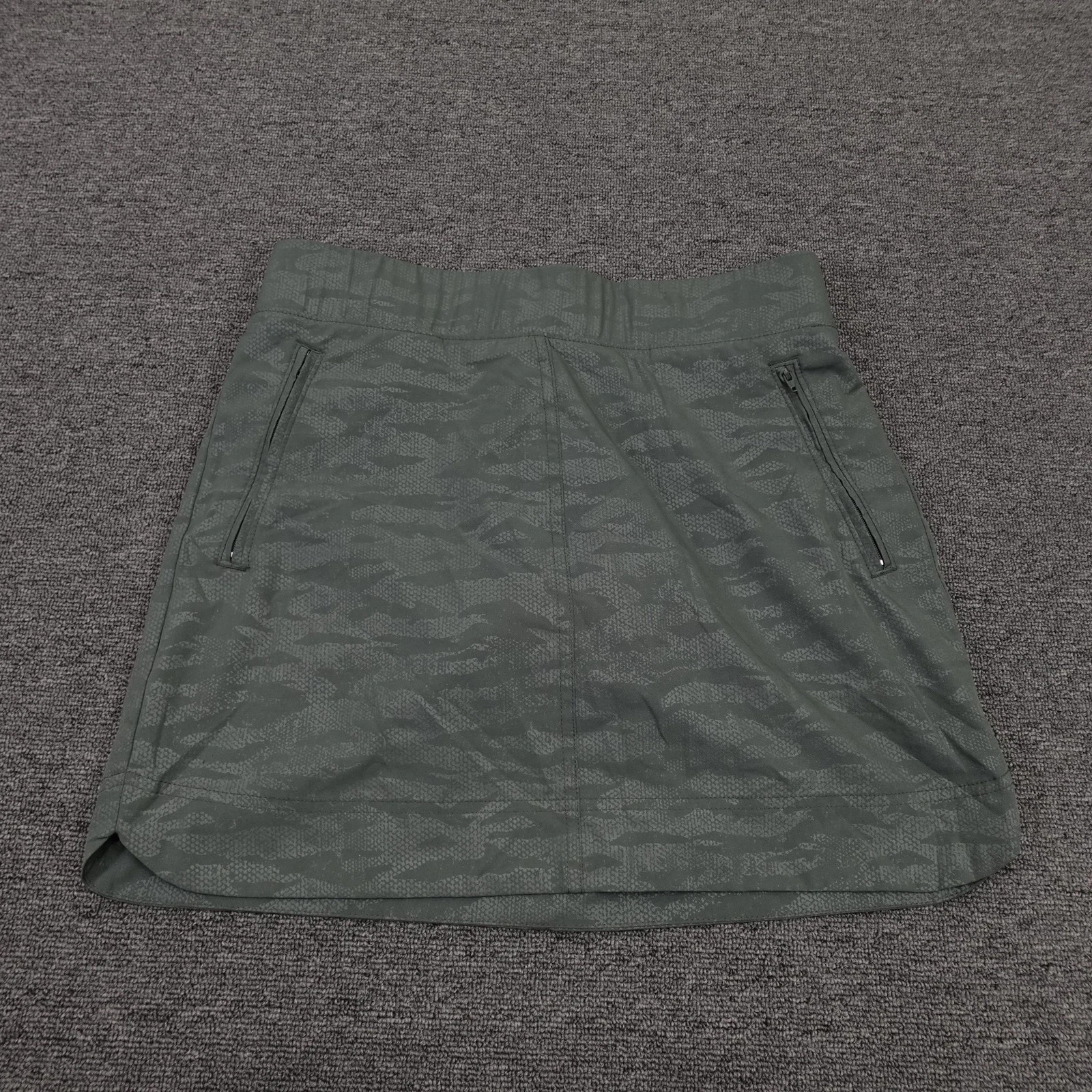 Orvis Skort Womens Small Green Camo Elastic Waist Zip Pockets Lined Hiking