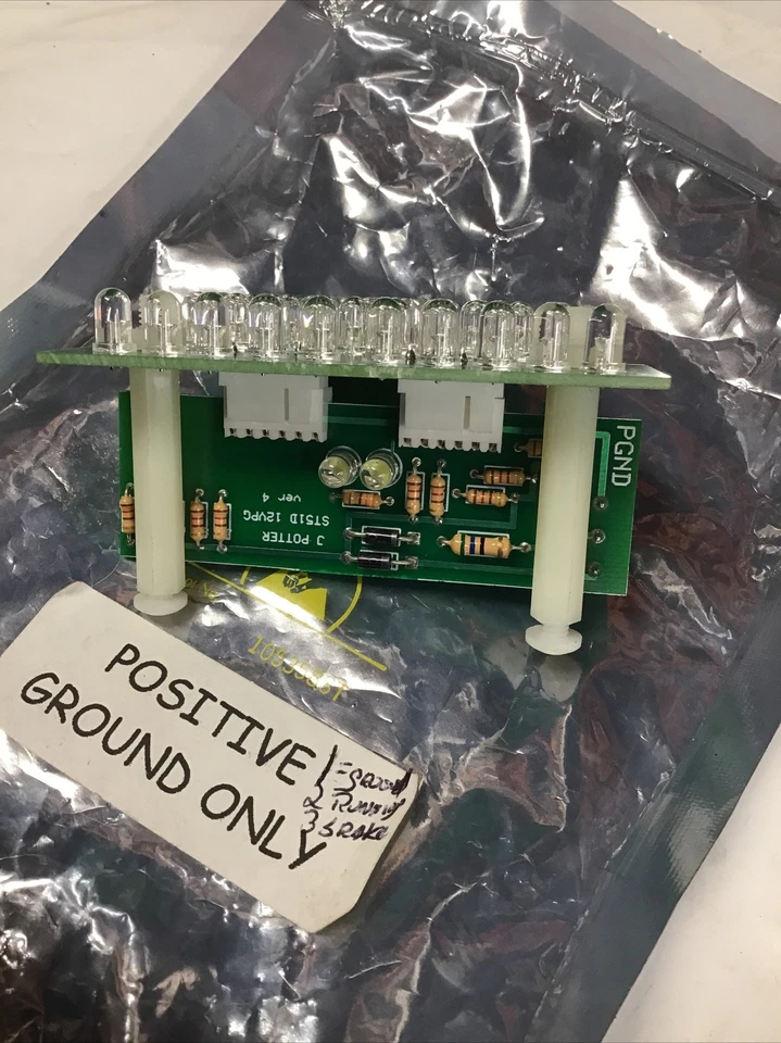 MGTC Morgan Land Rover Series Rolls Bentley Singer Lucas ST51 D lamp LED insert - Image 3 of 4