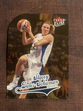 2004 FLEER ULTRA WNBA STACEY DALES SCHUMAN GOLD MEDALLION DIE-CUT MYSTICS MINT