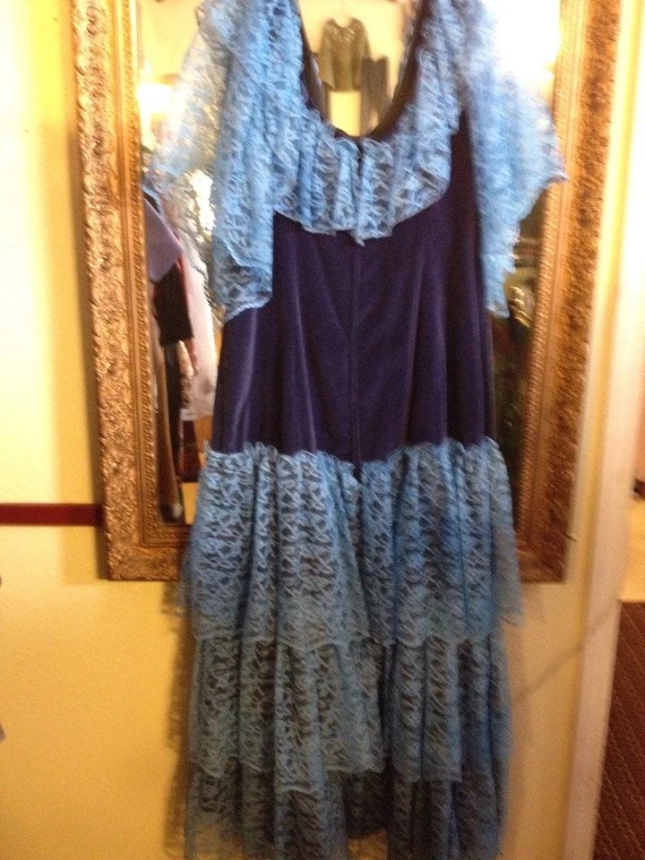 Vestido señorita de encaje azul talla grande Foto 4 de 4