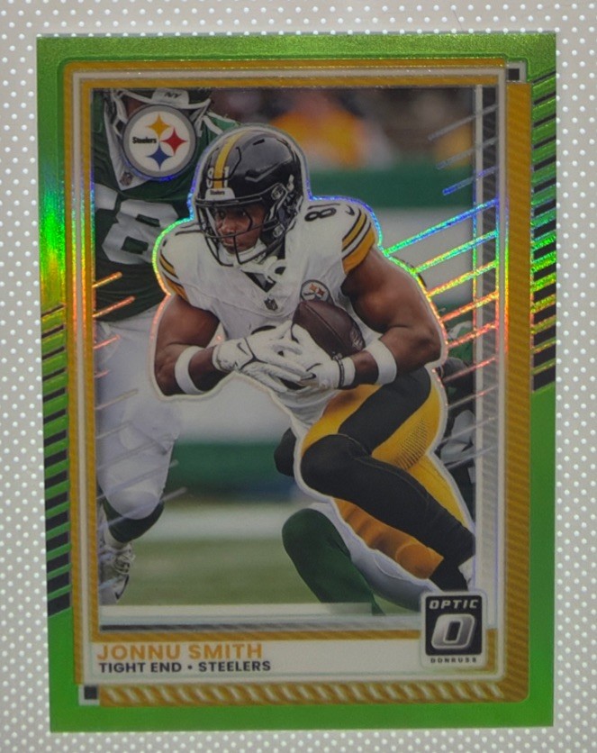 2025 Panini Donruss Optic Jonnu Smith Lime Green Prizm 145/199 - Steelers #178