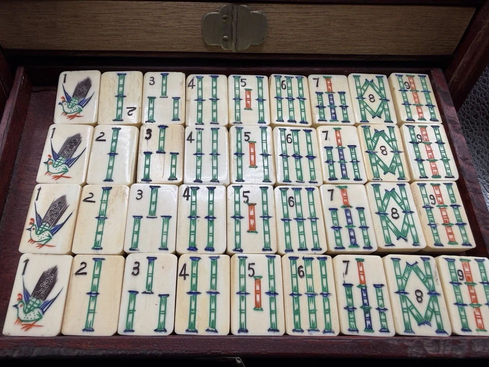 Antique Vintage Good Condition Mahjong Box Set From 1920’s  Complete - Image 4 of 4
