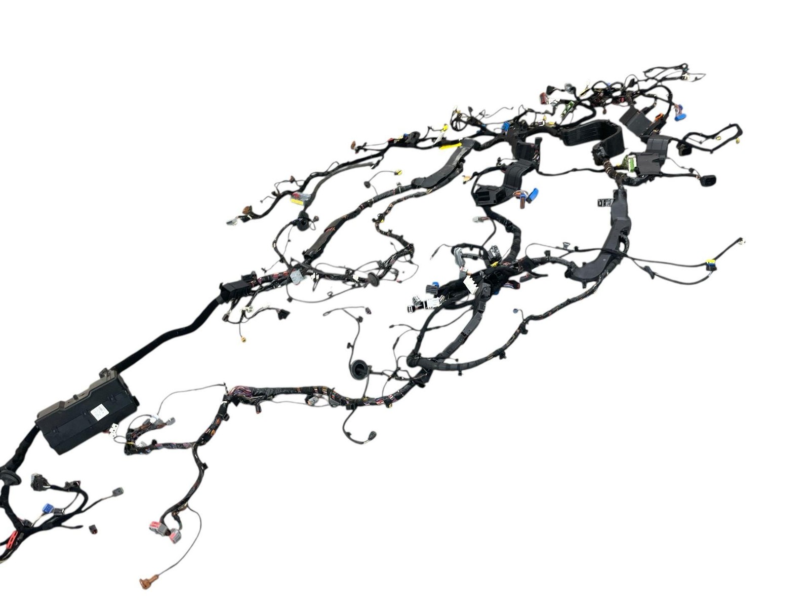 2017-2024 MASERATI LEVANTE 3.0L BODY WIRE HARNESS 0670105913010348