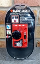 Black & Decker BDS200 Pipe and Live Wire Metal Detector Stud Finder
