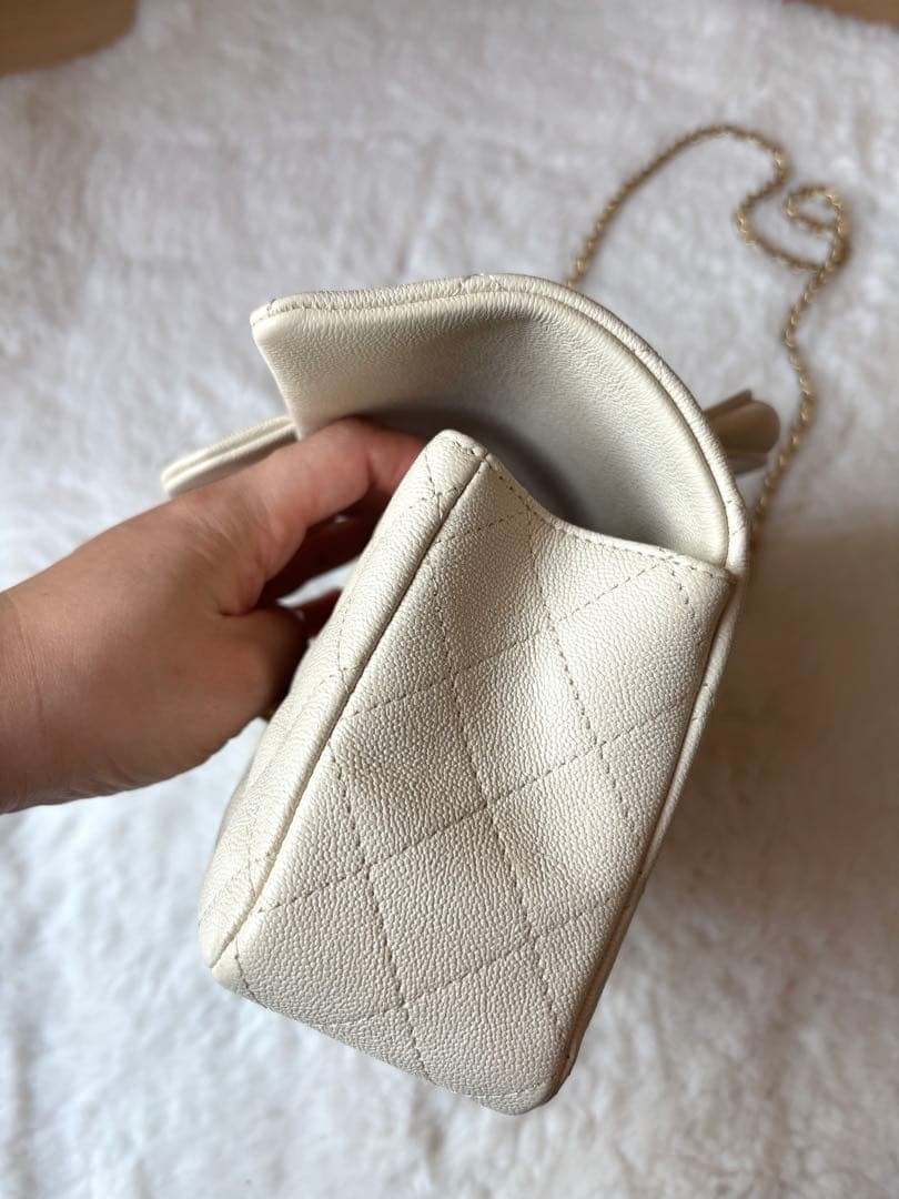 Rare item CHANEL 21S top handle image 5