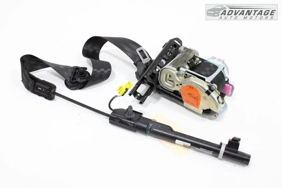 AUDI Q3 QUATTRO 8U 2015-2018 TENSOR DE CINTURÓN DE SEGURIDAD DELANTERO DERECHO DEL LADO DEL PASAJERO OEM Foto 2 de 4