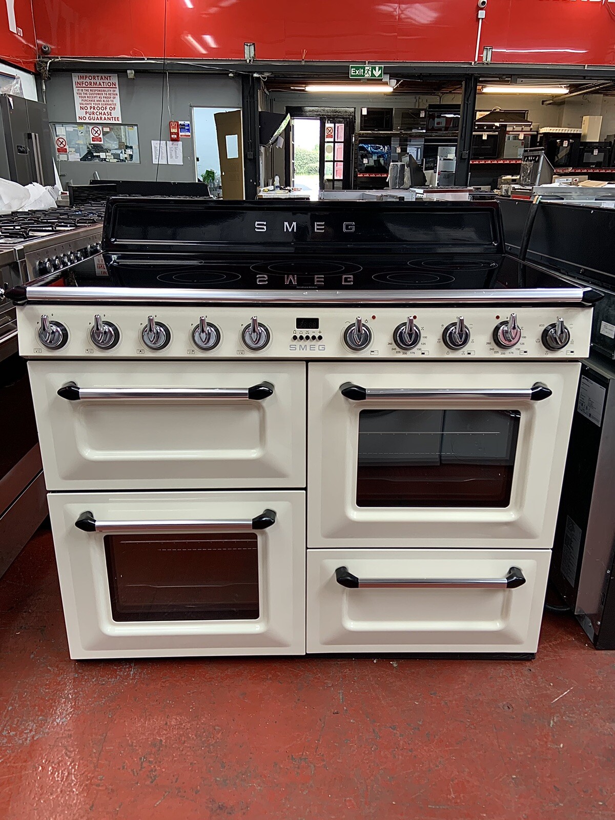 Smeg Victoria TR4110IP 110cm Electric Range Cooker with Induction Hob