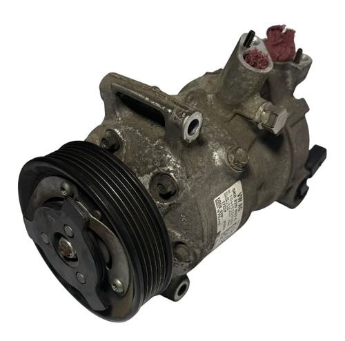 Kompressor Klimaanlage 5K0820803C Skoda Fabia 1.2 TSI Bj 2014 1197 CCM 63 KW