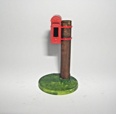 Promod Pillar boxes 1898 Victorian Lamp Post Box mounted on a post