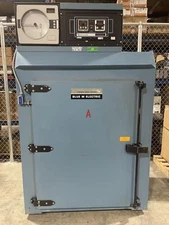 GS BLUE M ELECTRIC 240 BATCH OVEN