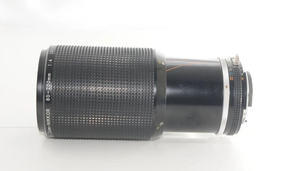 [Near Mint] Nikon Ai-s 80-200mm F/4 Zoom MF Lens wz/Front cap&Lens filter Japan - Image 2 of 3