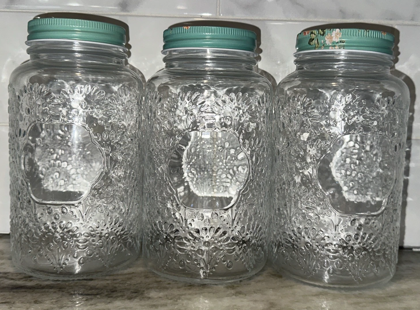 PIONEER WOMAN LOT 3 BETSY STORAGE GLASS MASON JARS & FLORA SCREW LIDS 32oz USED