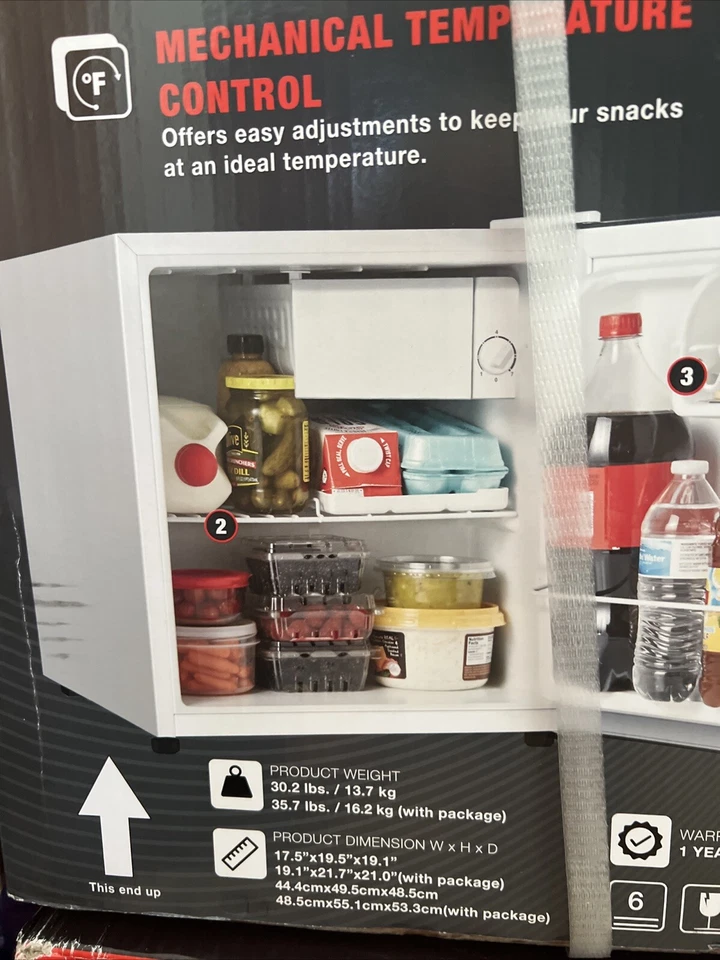 New Galanz Retro Compact Refrigerator 1.7 Cu NWB Local Pick Up Only - Image 4 of 4