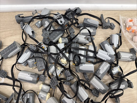 Genuine LEGO Power Fuctions M-Motor 8883 Lot 30 Plus For Parts or Repair