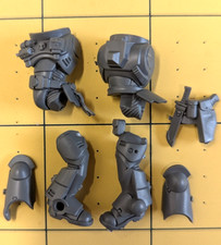 Warhammer 40K Space Marines Deathwatch Kill Team Torso & Leg Parts (A)