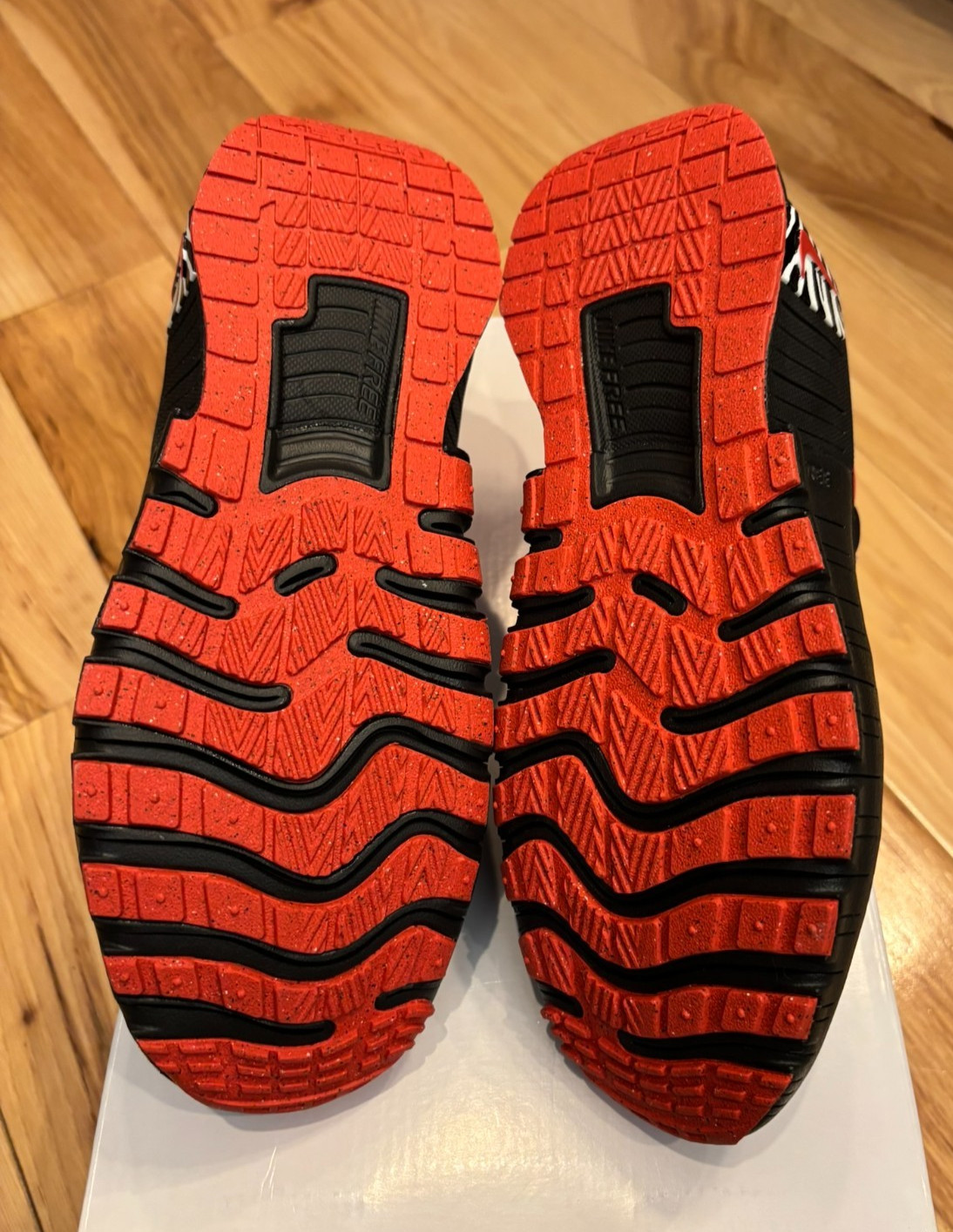 Nike By You Women's Free Metcon 6 Black Red White IM1373 900 Size 8.5 thumbnail 7