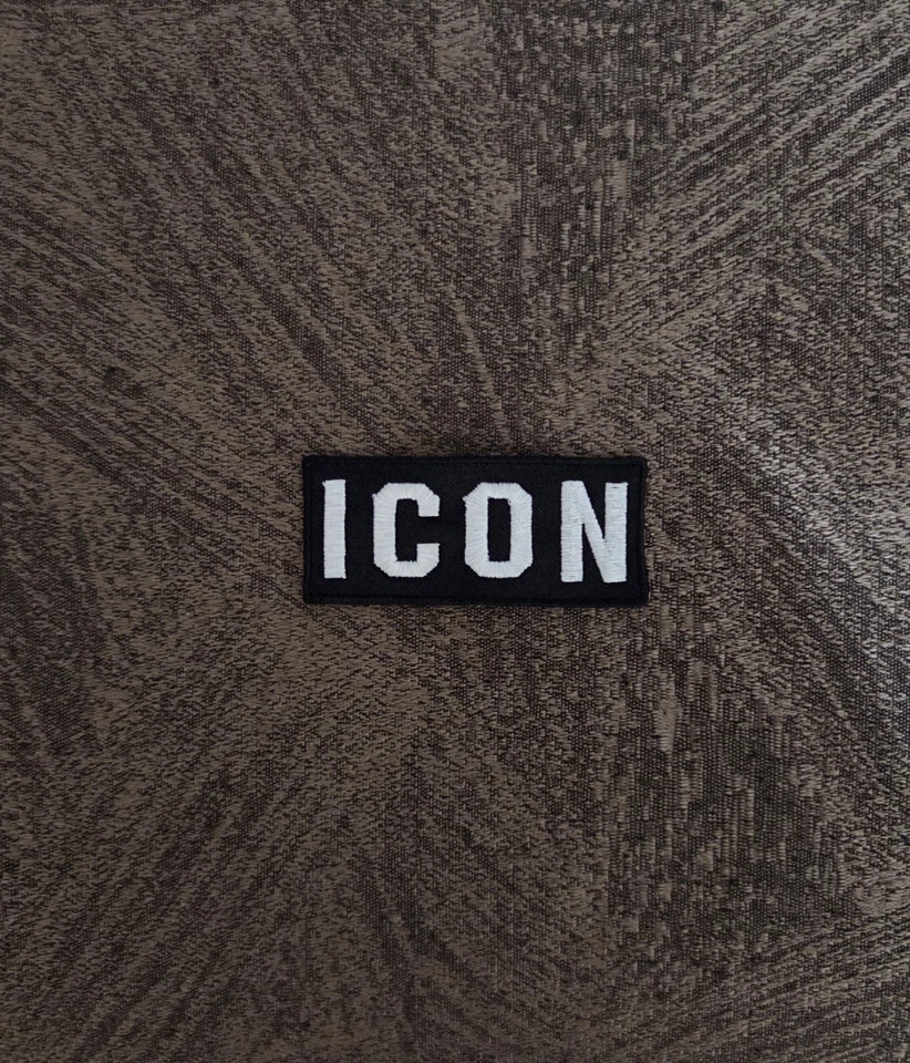 TOPPA PATCH Replica ICON DSQUARED2 Ricamata Termoadesiva e da Cucire 7x3CM