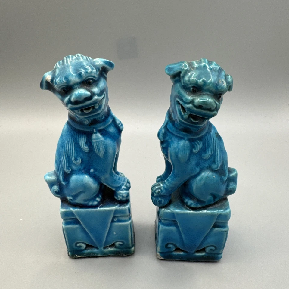 Vintage Pair Chinese Foo Dog Porcelain Mantle Statue Turquoise Ceramic 11cm - Image 2 of 4