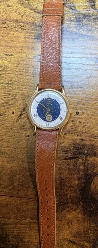 Vintage 1990s Timex Celestial Dial Quartz Watch Brown Leather Strap Gold Tone