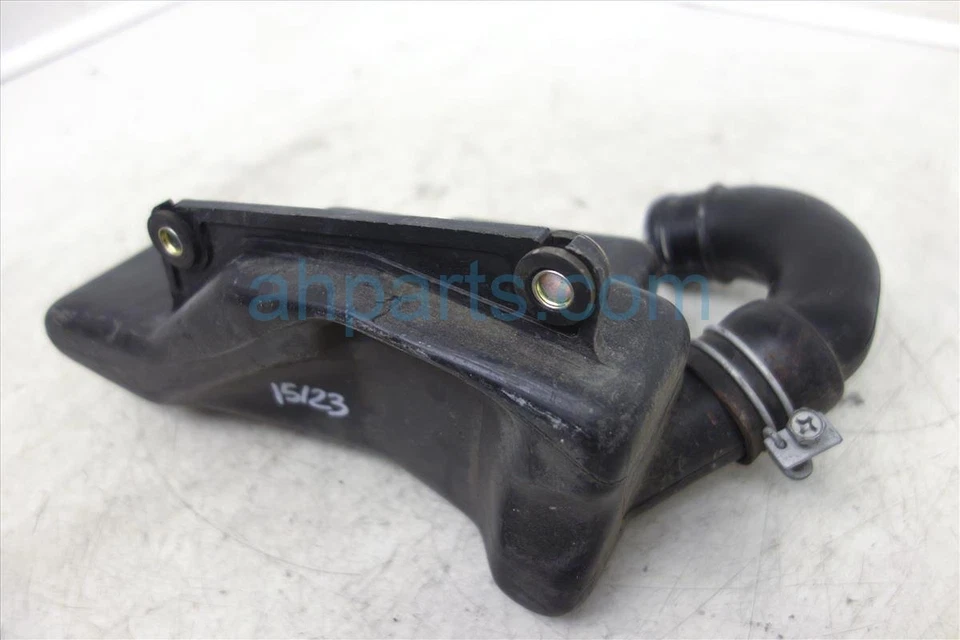 1991 - 1996 英菲尼迪 G20 2.0L 进气谐振器 16585-58Y00 — 第 4/4 张图片