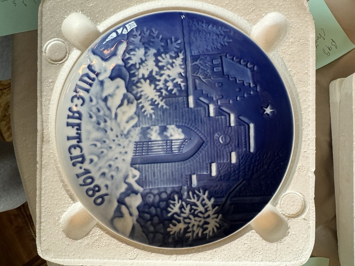 LOT of 7 Vintage Bing & Grondahl Blue Christmas Plates, 70,72,77