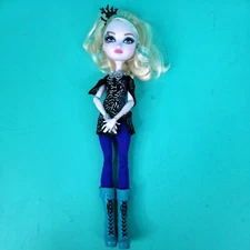 Mattel Ever After High Faybelle Thorn Signature Doll No Wings