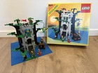 LEGO: Castle / Forestmen 6077 Forestmen's River Fortress with original box