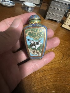 Vintage Chinese Cloisonné Snuff Bottle Imperfection Spot On Bottom