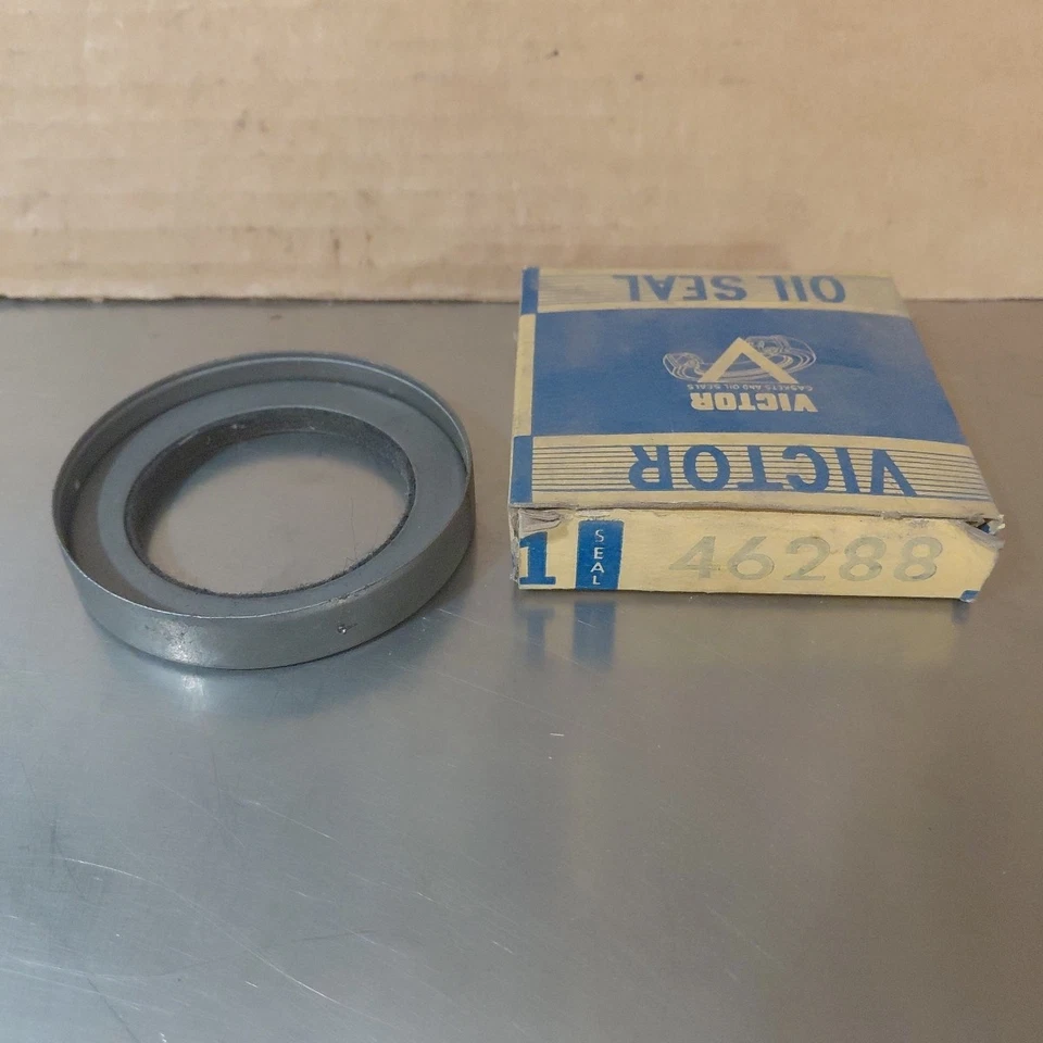 Chevrolet Truck 1960-1961 y GMC rueda delantera 1/2 tonelada Victor sello de aceite 46288 nuevo de stock Foto 4 de 4